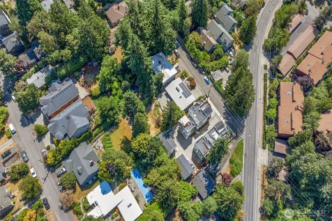 2360 NE 90th Street Seattle WA 98115