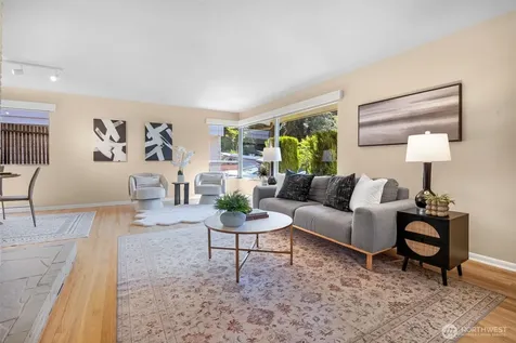 2360 NE 90th Street Seattle WA 98115