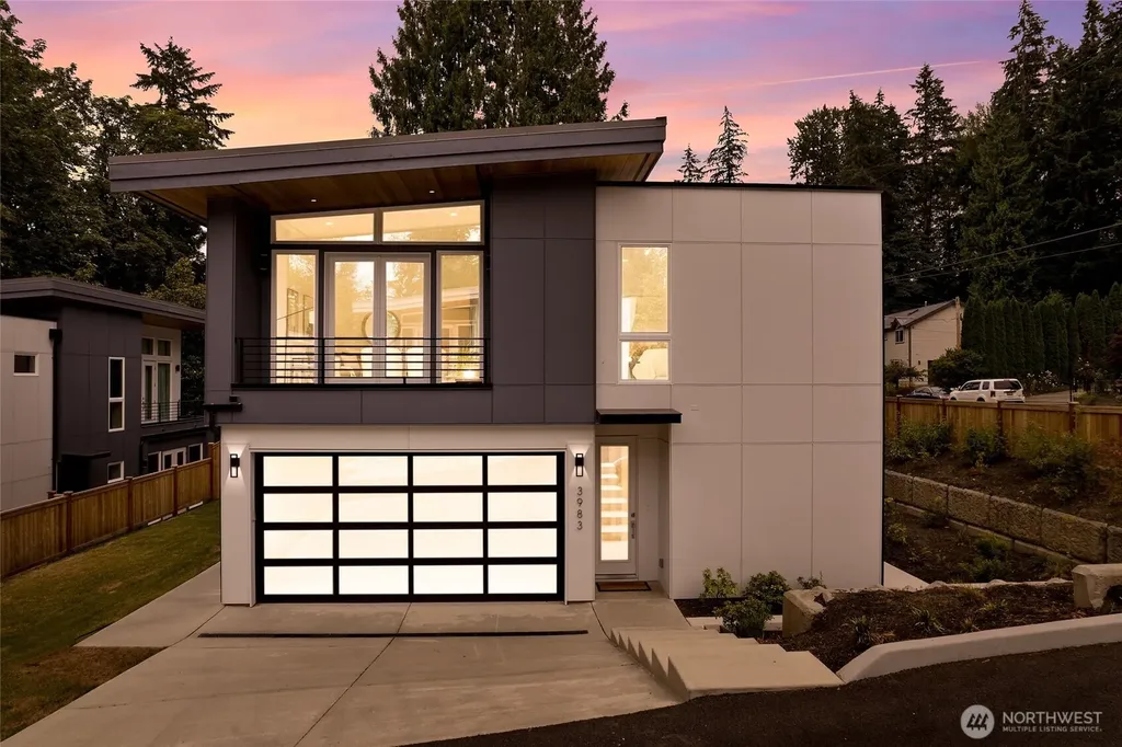 3983 162nd Place NW Bellevue WA 98006