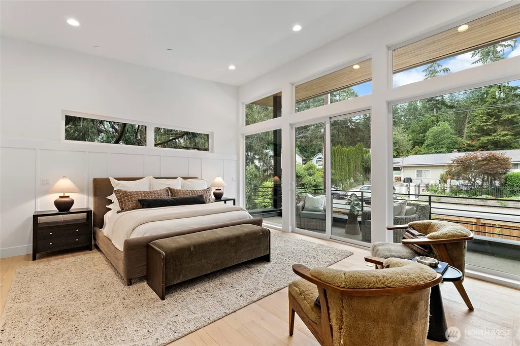 3983 162nd Place NW Bellevue WA 98006