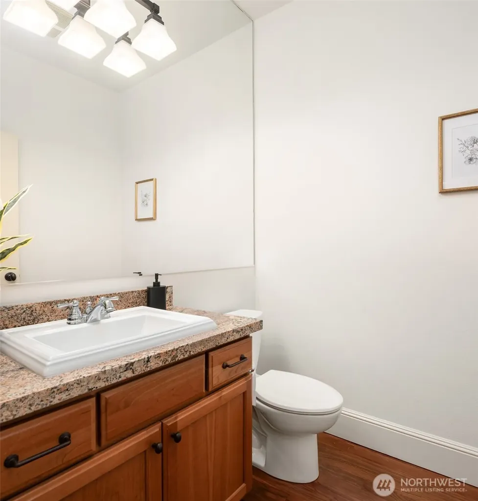 4717 NE 50th Street Seattle WA 98105