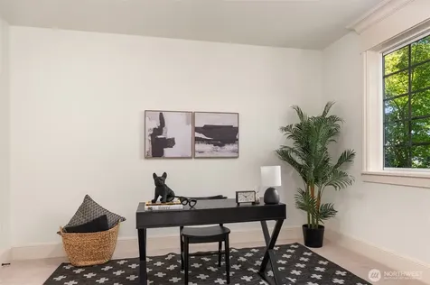 4717 NE 50th Street Seattle WA 98105