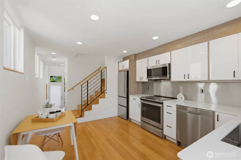 3645 22nd Avenue W Seattle WA 98199