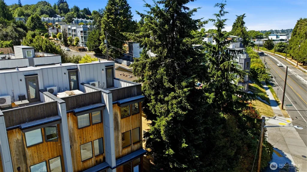3645 22nd Avenue W Seattle WA 98199