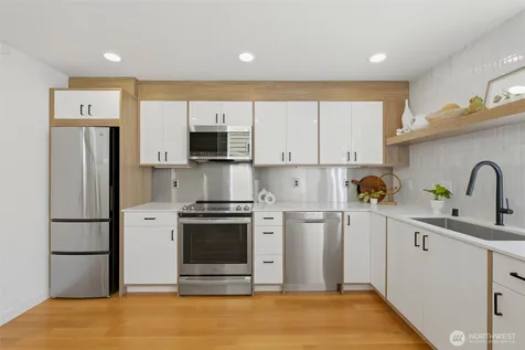 3645 22nd Avenue W Seattle WA 98199