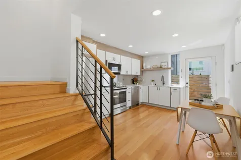 3645 22nd Avenue W Seattle WA 98199