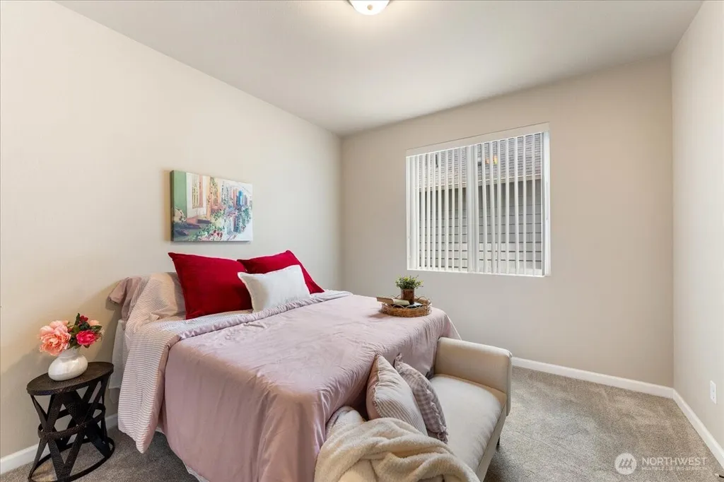 17820 35th Avenue E Tacoma WA 98446
