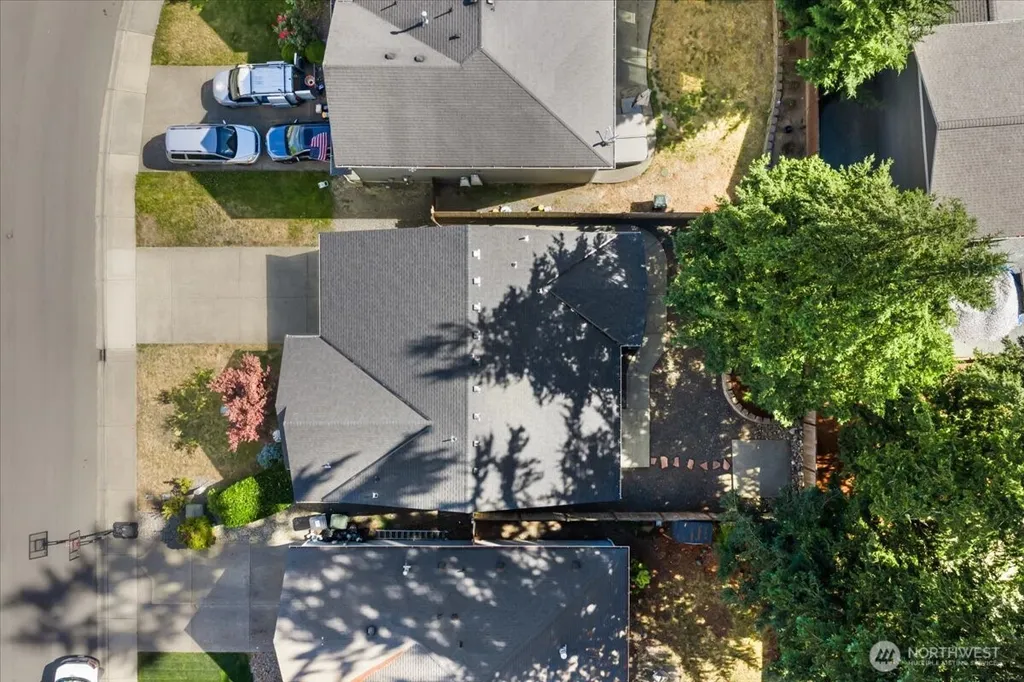 17820 35th Avenue E Tacoma WA 98446