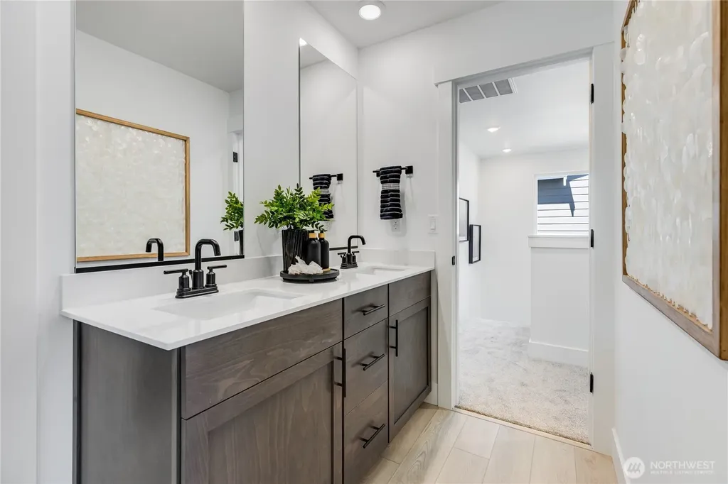 22860 SE Yew Street Black Diamond WA 98010