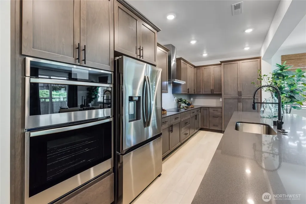 22860 SE Yew Street Black Diamond WA 98010