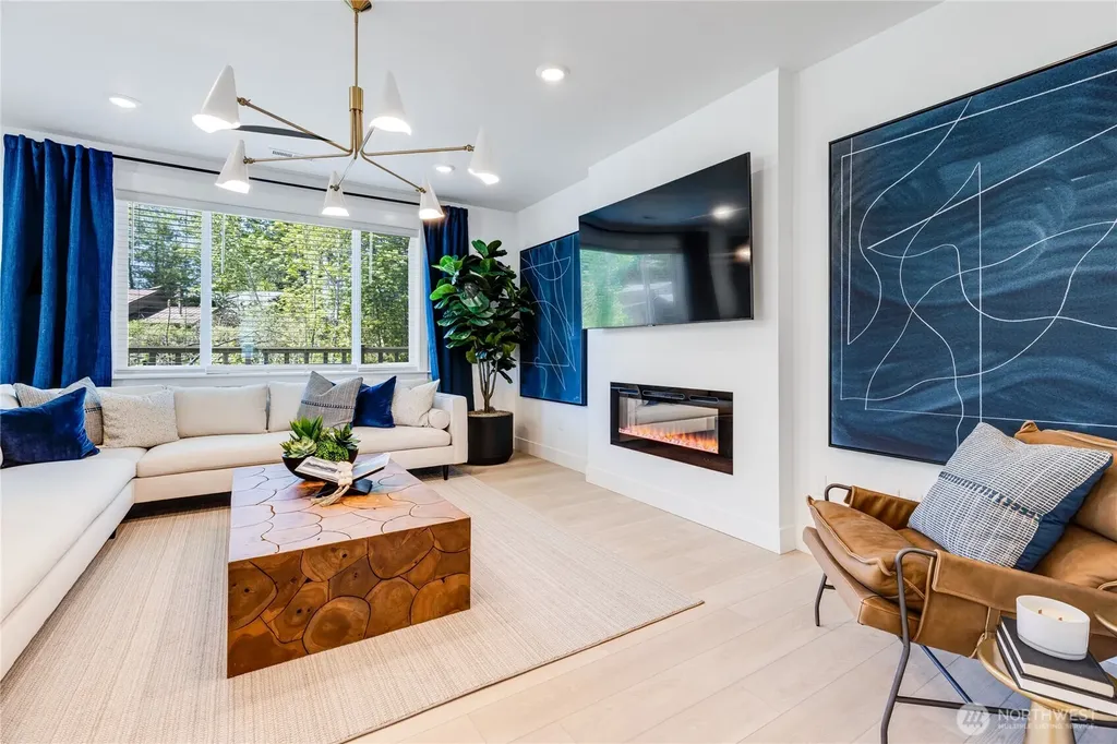 22860 SE Yew Street Black Diamond WA 98010