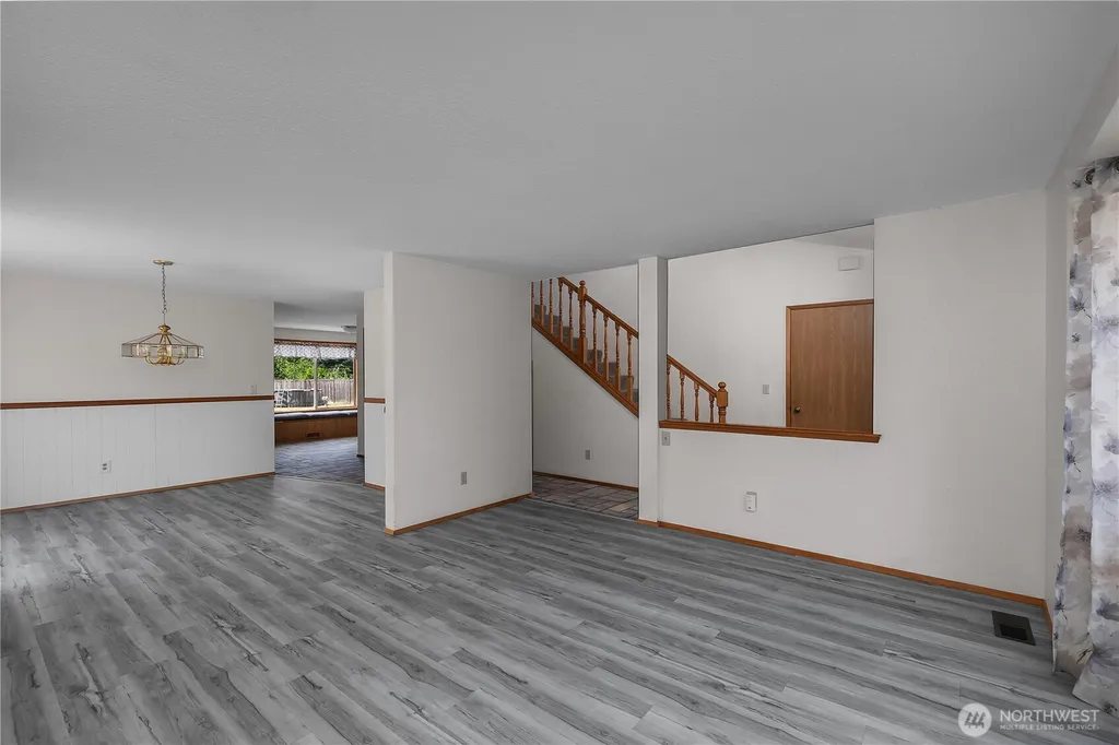 8711 Schuetz Lane SW Olympia WA 98512