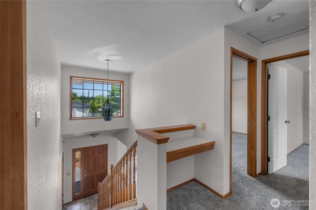 8711 Schuetz Lane SW Olympia WA 98512