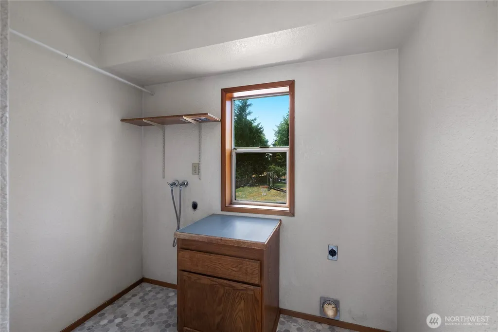 8711 Schuetz Lane SW Olympia WA 98512