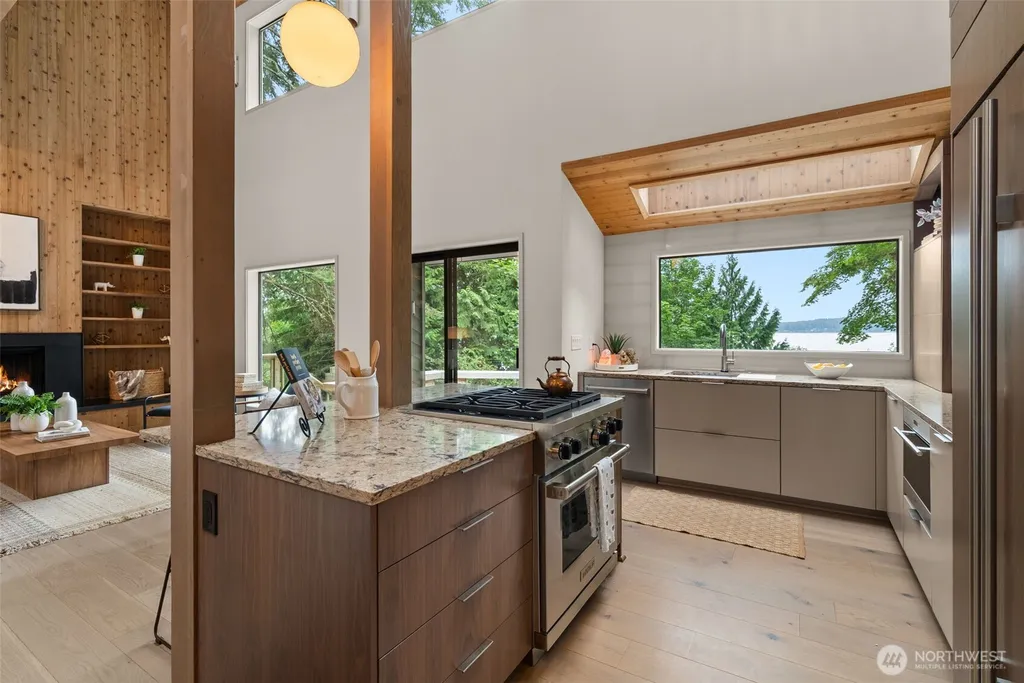 93 Raft Island Drive NW Gig Harbor WA 98335