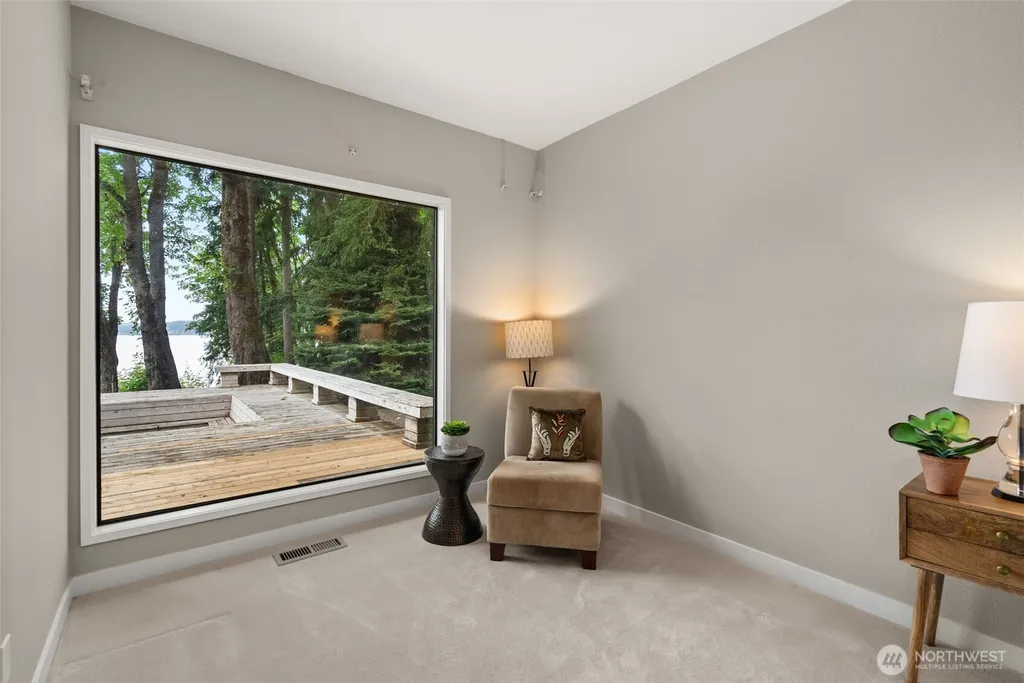 93 Raft Island Drive NW Gig Harbor WA 98335