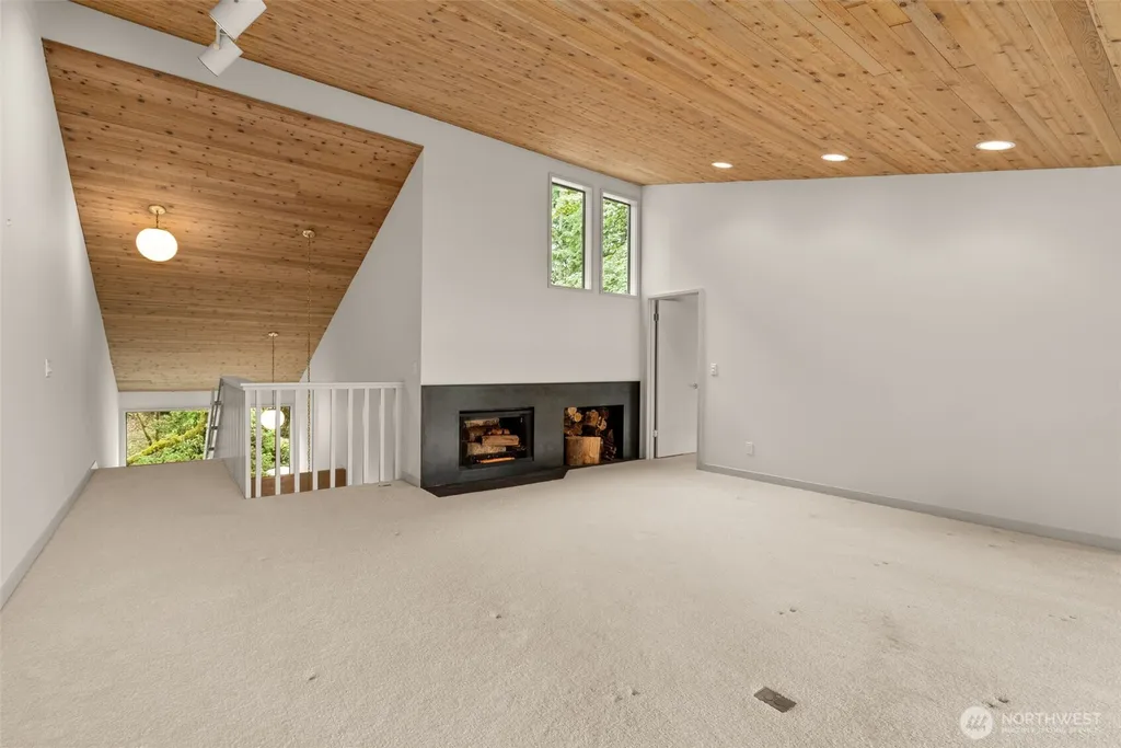 93 Raft Island Drive NW Gig Harbor WA 98335