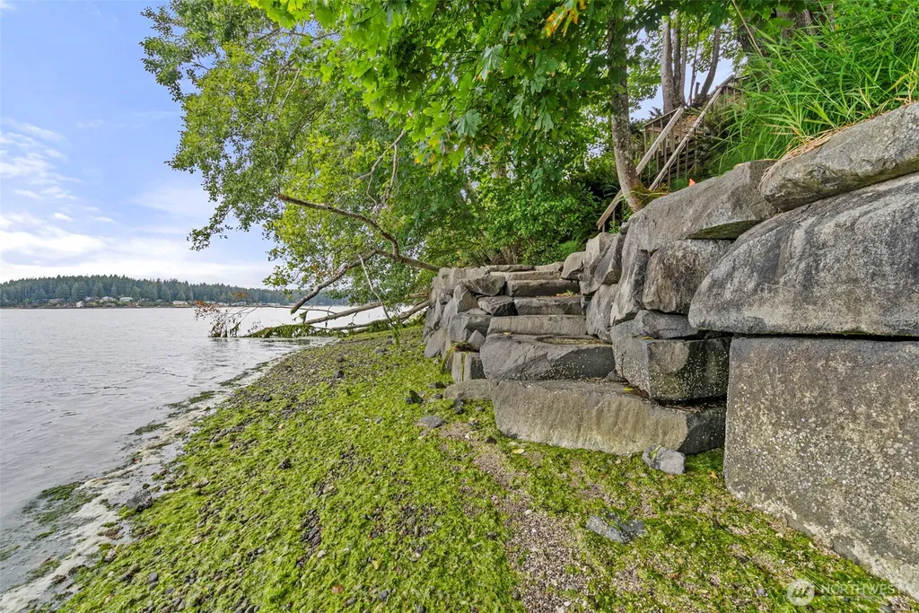 93 Raft Island Drive NW Gig Harbor WA 98335