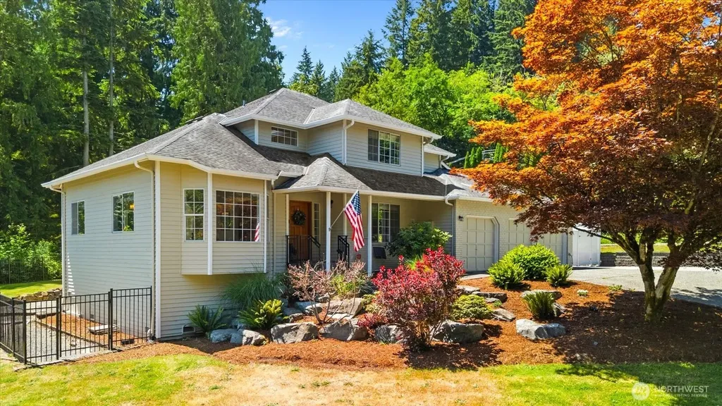 18223 Yew Way Snohomish WA 98296