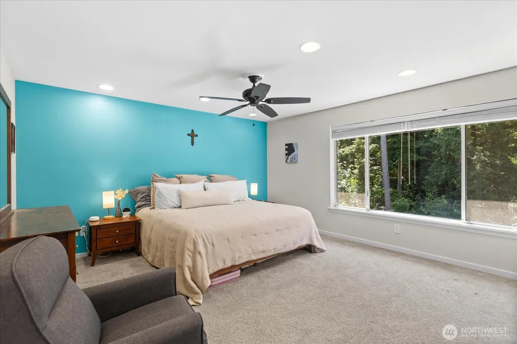 18223 Yew Way Snohomish WA 98296