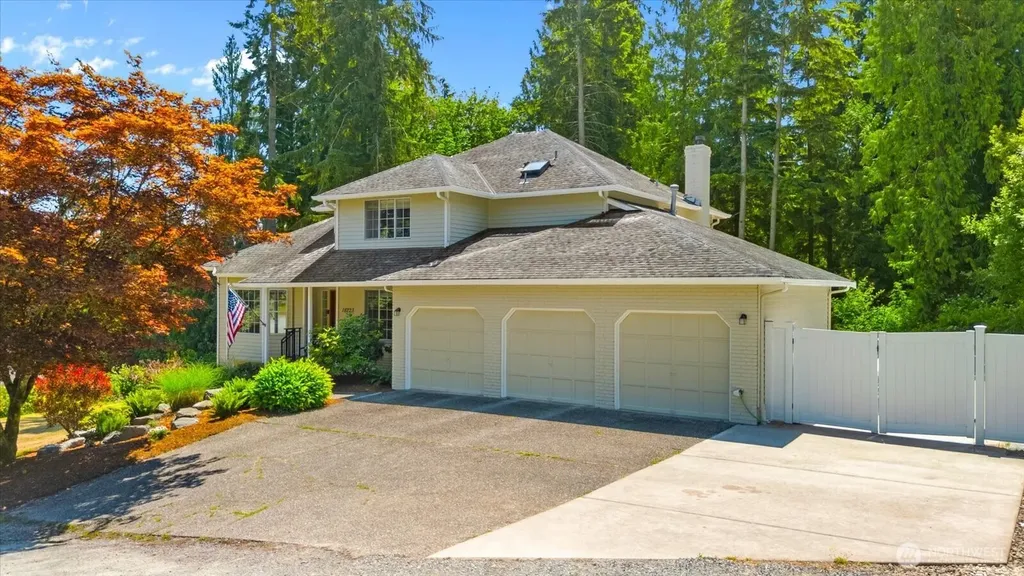 18223 Yew Way Snohomish WA 98296