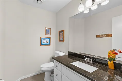 18223 Yew Way Snohomish WA 98296