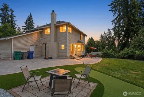 18223 Yew Way Snohomish WA 98296
