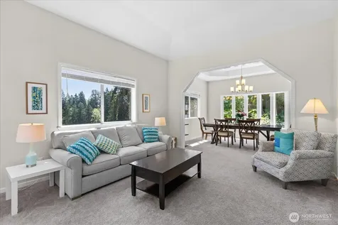 18223 Yew Way Snohomish WA 98296