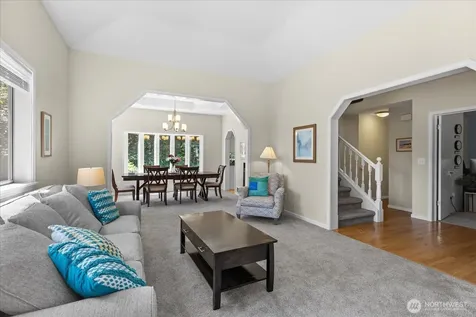 18223 Yew Way Snohomish WA 98296