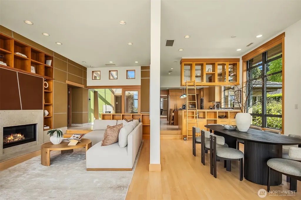 5511 104th Avenue NE Kirkland WA 98033