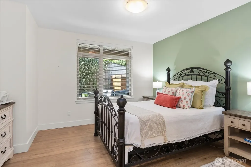 45 Pine Street Edmonds WA 98020