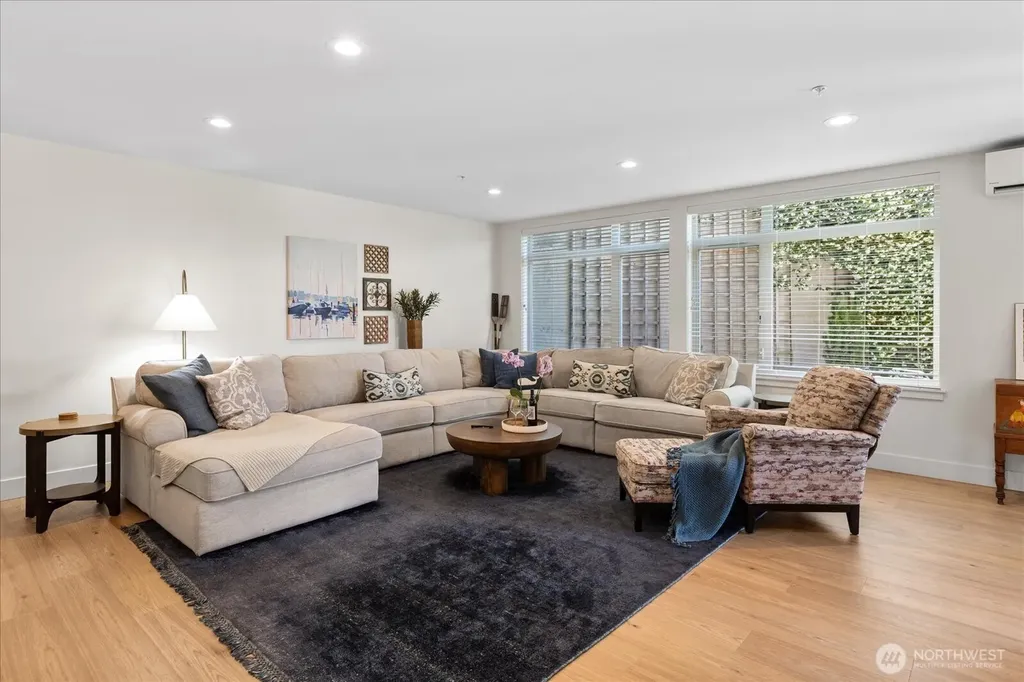 45 Pine Street Edmonds WA 98020