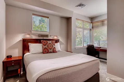 45 Pine Street Edmonds WA 98020