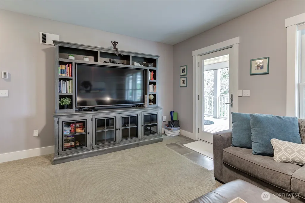 56 Hidden Cove Loop Pacific Beach WA 98571