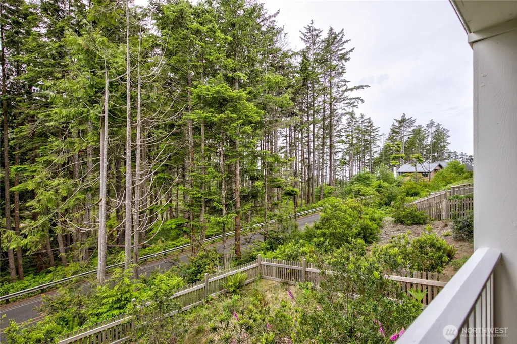 56 Hidden Cove Loop Pacific Beach WA 98571