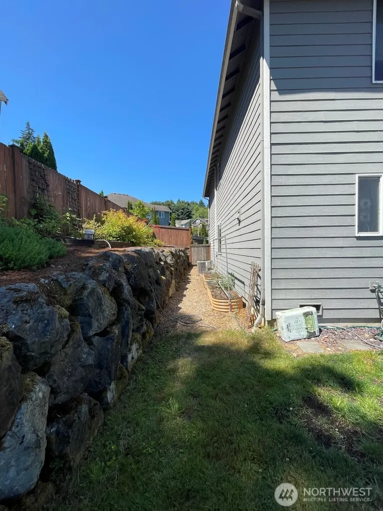 11327 58th Avenue SE Everett WA 98208