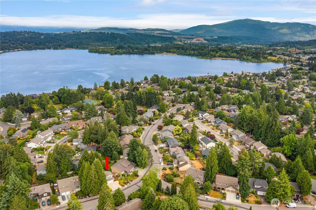 4424 190th Avenue SE Issaquah WA 98027