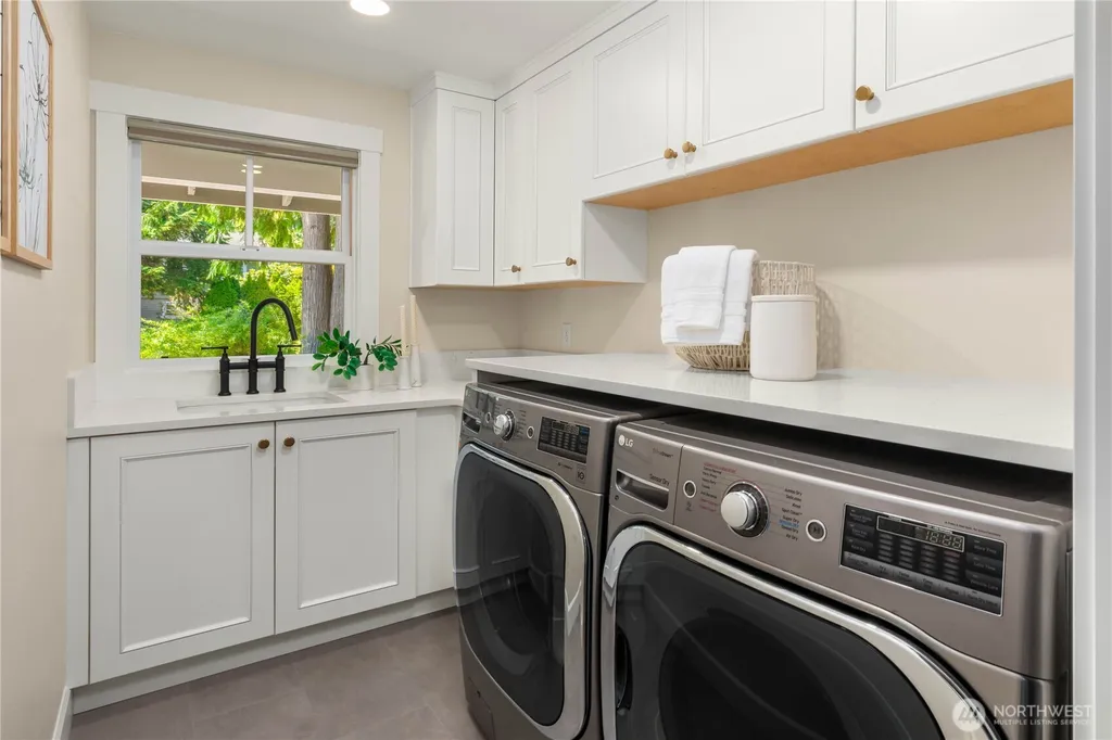 4424 190th Avenue SE Issaquah WA 98027