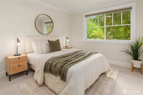 4424 190th Avenue SE Issaquah WA 98027