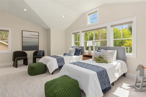 4424 190th Avenue SE Issaquah WA 98027