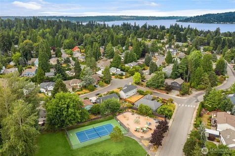 4424 190th Avenue SE Issaquah WA 98027