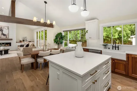 4424 190th Avenue SE Issaquah WA 98027