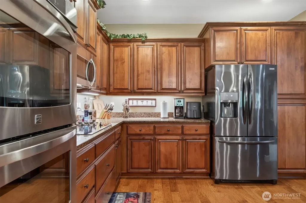 47 Sun Crest Lane Cathlamet WA 98612
