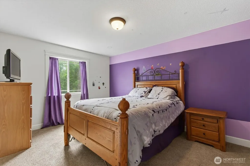 47 Sun Crest Lane Cathlamet WA 98612