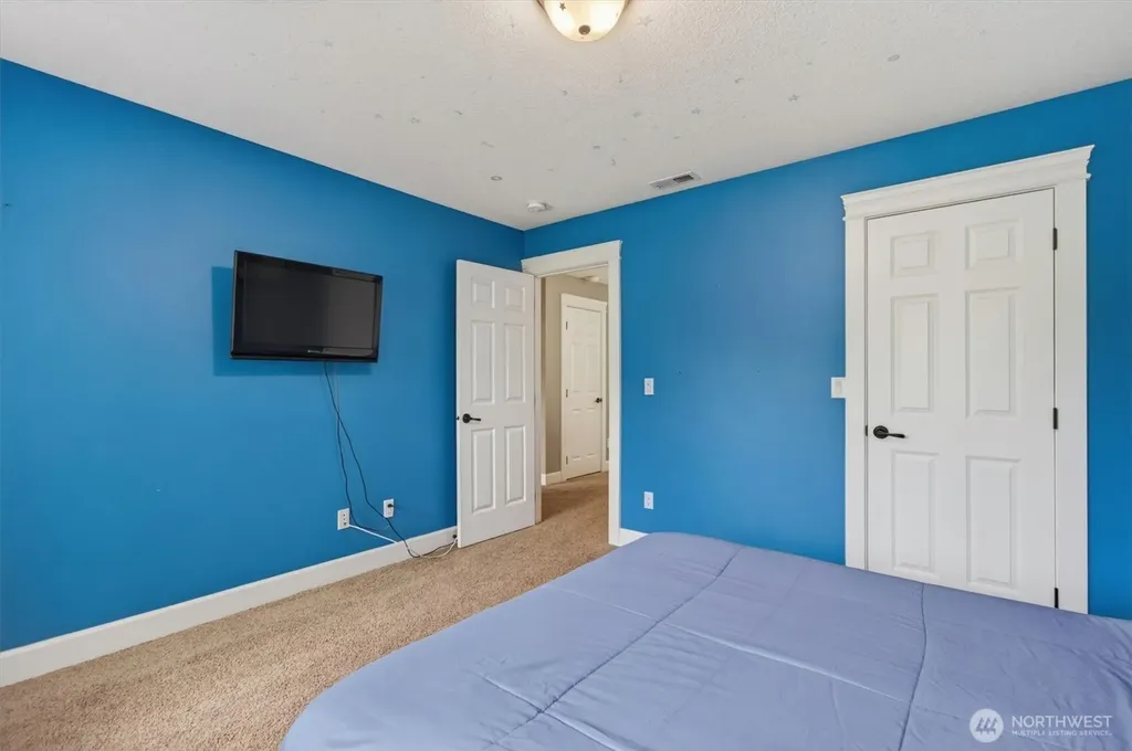 47 Sun Crest Lane Cathlamet WA 98612