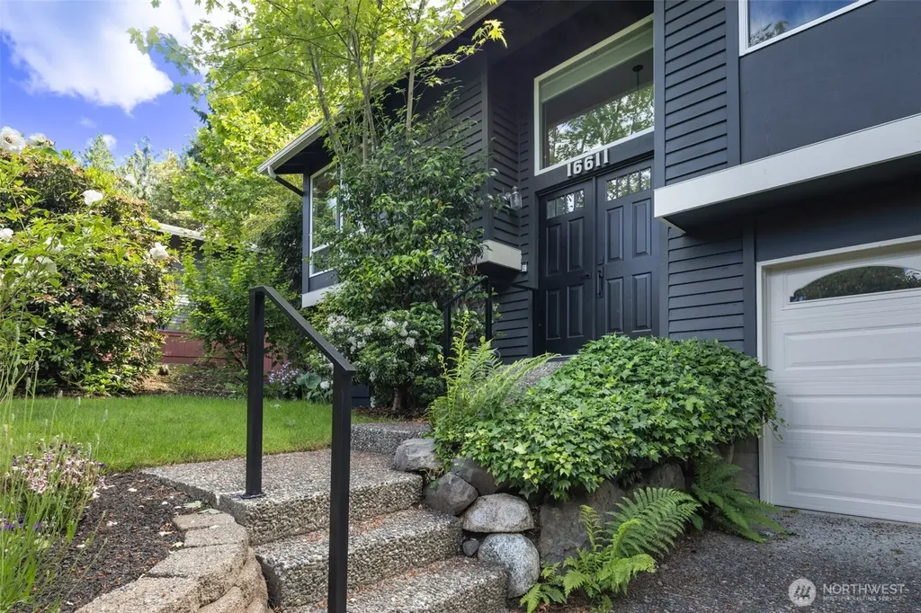 16611 NE 108th Place Redmond WA 98052