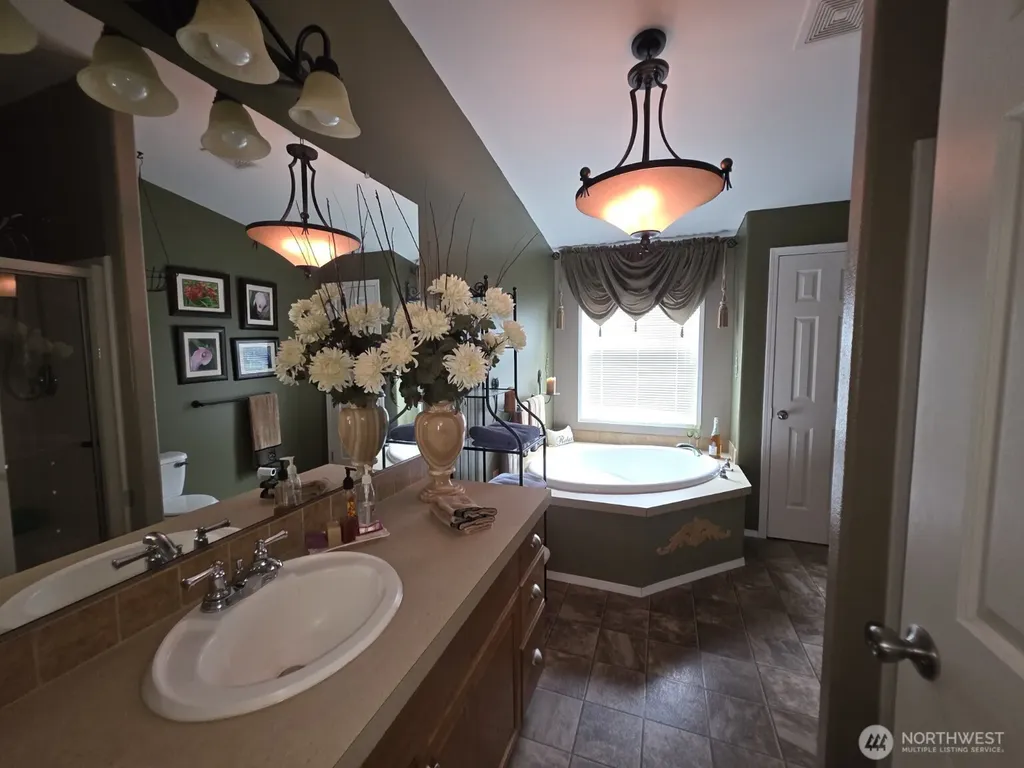 24215 Y Lane Ocean Park WA 98640