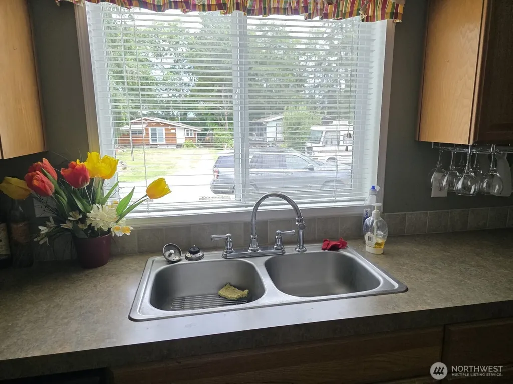 24215 Y Lane Ocean Park WA 98640