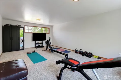 20425 96th Way S Kent WA 98031