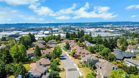 20425 96th Way S Kent WA 98031